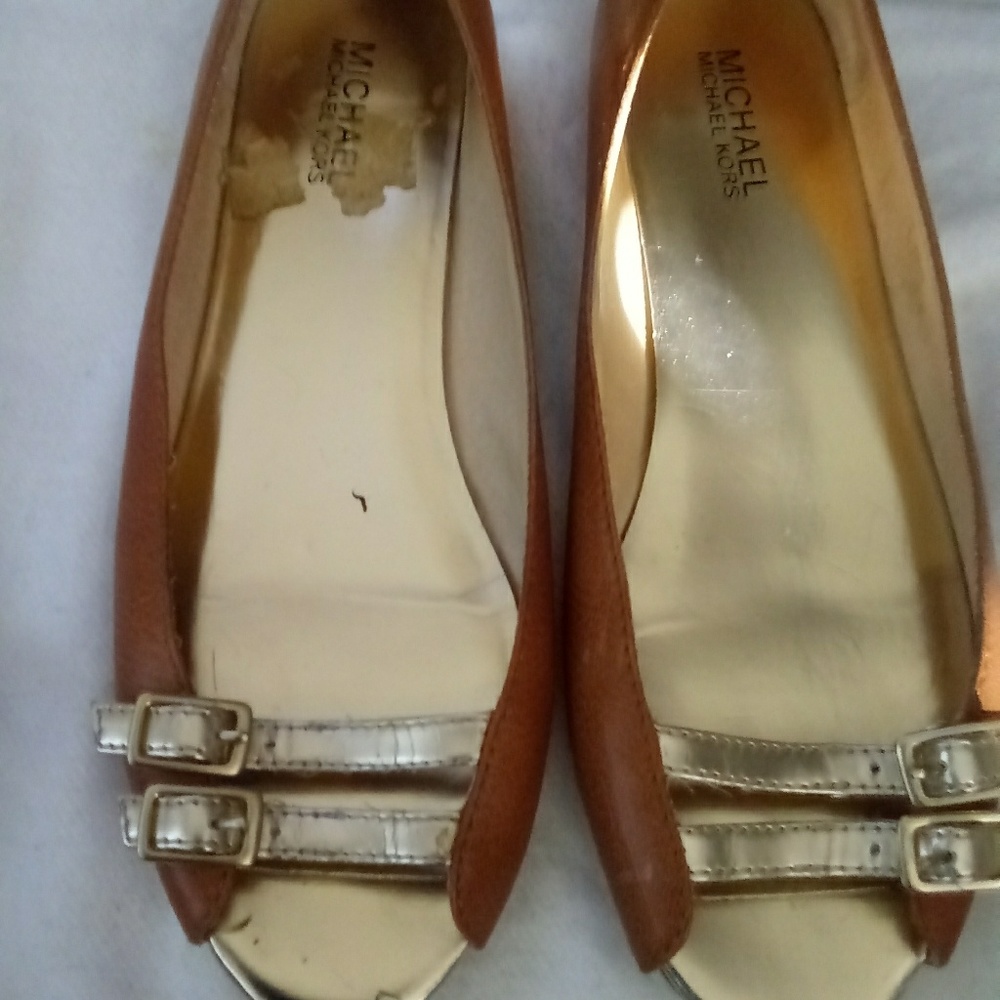 Authentic Michael Kors flat peep toe shoes